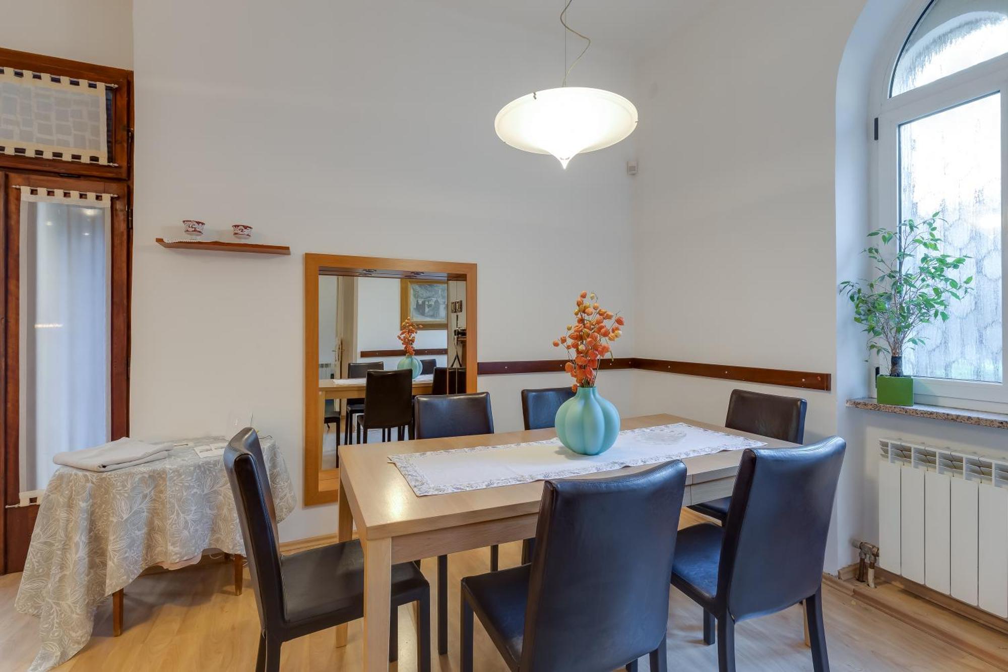City Apartment With Garden - Happy Rentals Fiume Kültér fotó